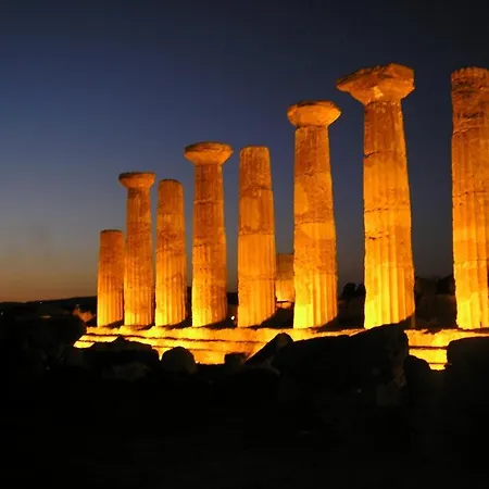 Hotel Grand Dei Templi 4*